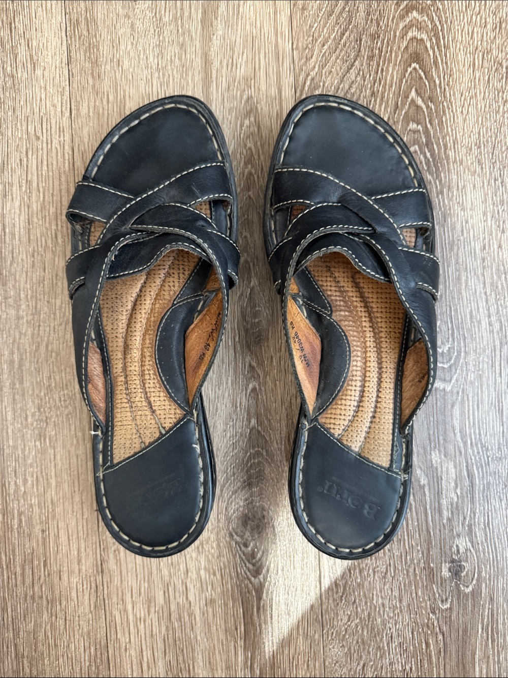 Born Women's Black Crisscross Leather Sandals